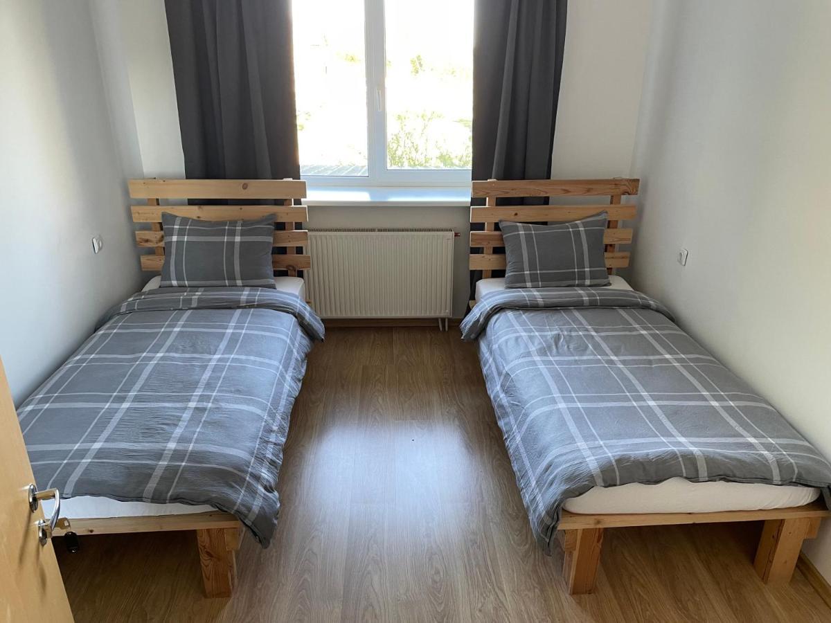 Hotel Sveciu Namai Prie Sirvintu à Akmeniai Extérieur photo